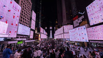 Alum Yuge Zhou Featured in Times Square’s Midnight Moment