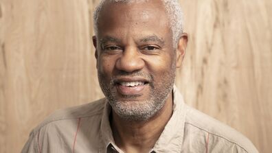 Curator Hamza Walker Returns to SAIC