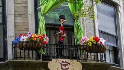 Lockdown Puppet Theatre Keeps Hope and Entertainment Alive in Lakeview