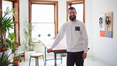 Stephen Eichhorn Likes Plants and Cats