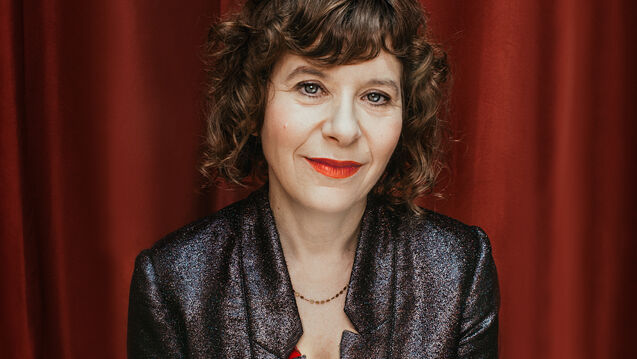 A headshot of Elisabeth Subrin