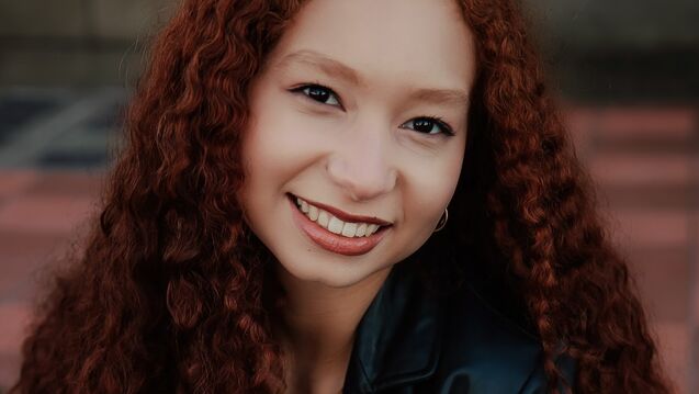 Annikah Godard Headshot