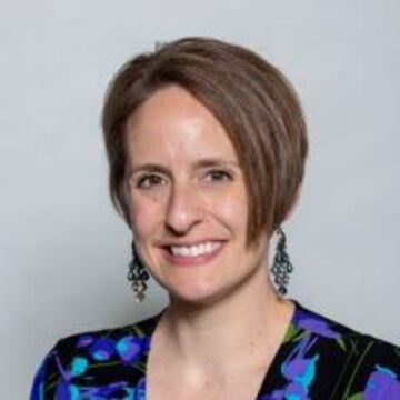 Image of Abigail Holcomb.