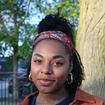 A headshot of SAIC RA Simone Tillman