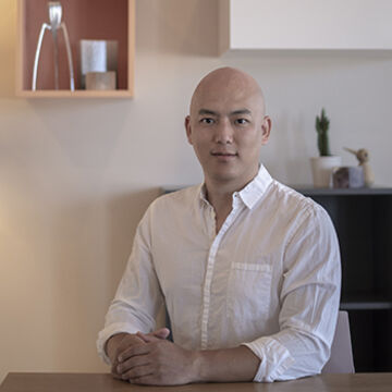 SAIC faculty member Hong Yeol In.