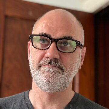 SAIC faculty member Peter Fagundo.