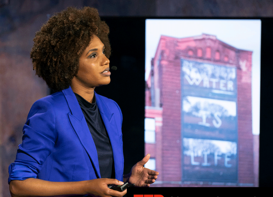 Photo of LaToya Ruby Frazier